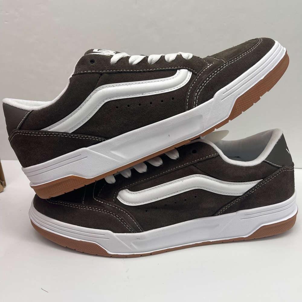 Vans Men's Brown Suede Hylane
Suede Brown
VN000D26DFN Sneakers - Picture 13 of 16